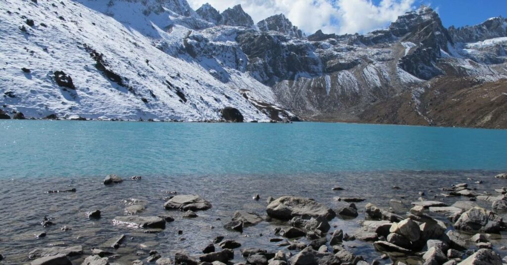 gokyo lake route ebc