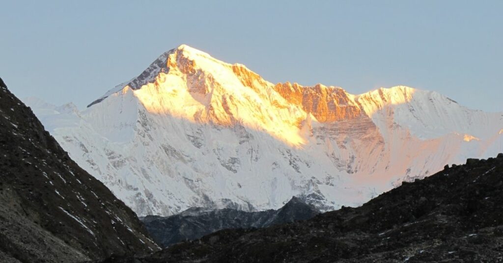 good spring view at everest