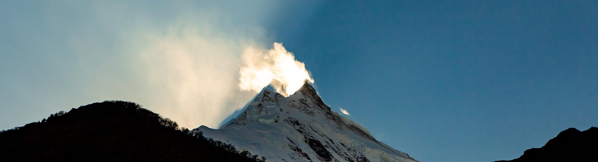 Your Ultimate Guide to Staying Safe on the Manaslu Circuit Trek