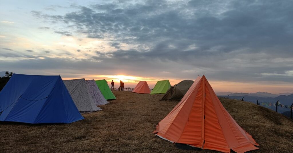 the australian camp trek