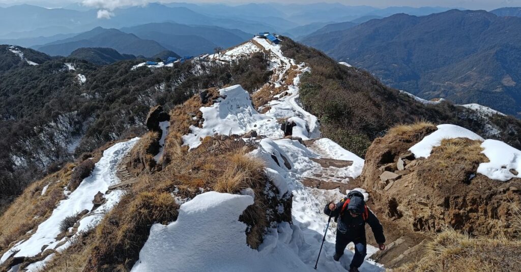 trekking solo in Nepal
