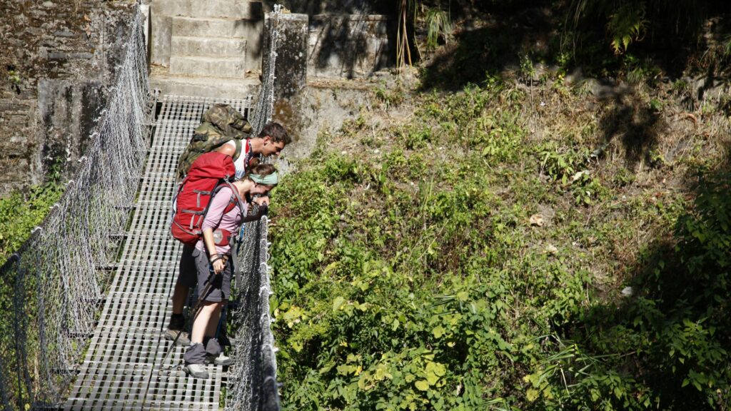 ebc trek with couple