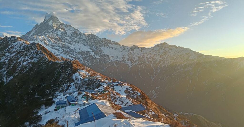 clear sky and annapurna range from mardi base camp