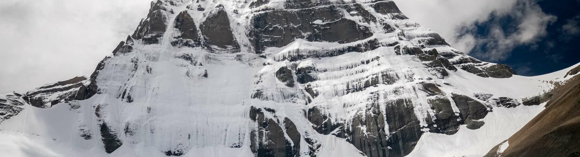 Hillary Step Everest: Rugged Outcrop Below The Everest