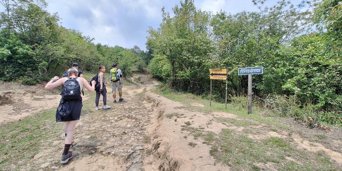 trekkers marching on chisapani trail path