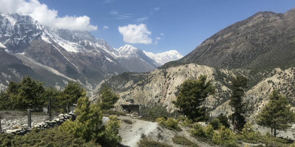 Scenic viewpoint ahead on the Annapurna Circuit Trek