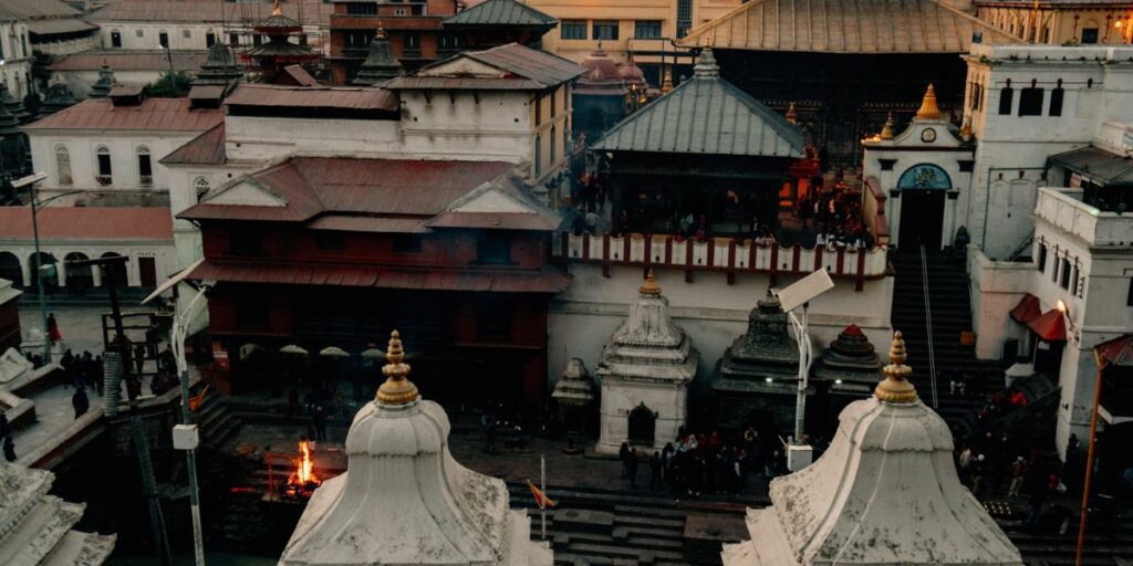 a sacred hindu site pashupatinath temple along the bagmati river