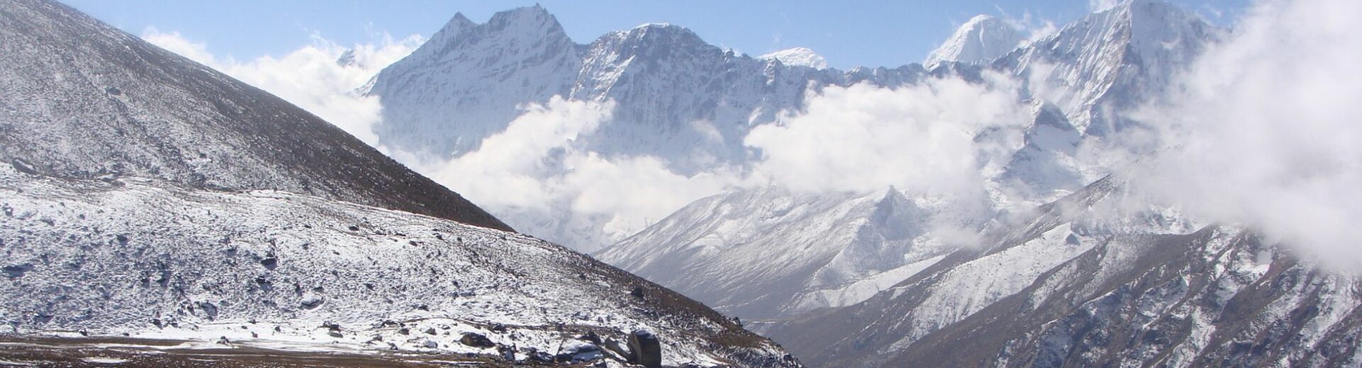 Everest North Face vs. South Face: Routes and Access Compared