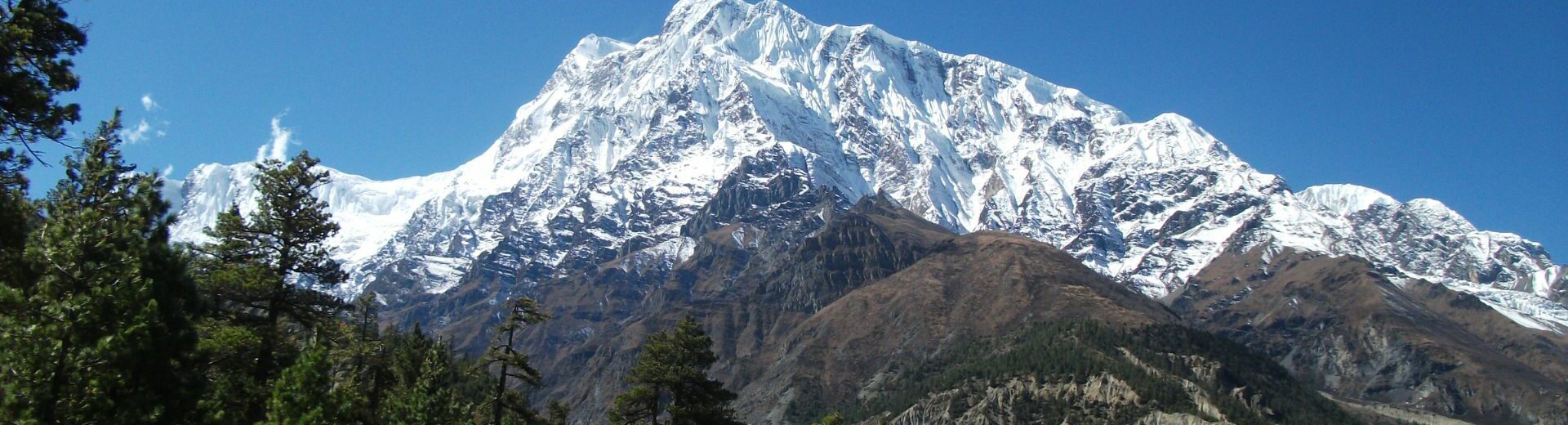 Annapurna Circuit Trek Cost 2025/26: Complete Budget Guide