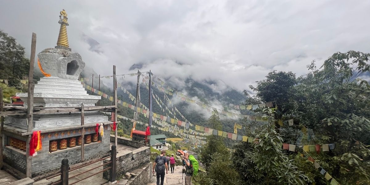 Chhomrong on steep trails of Annapurna trek