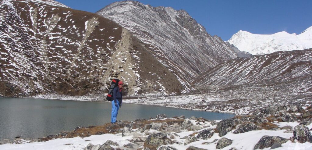 travelling EBC with all the essential bagpacks and trek gears