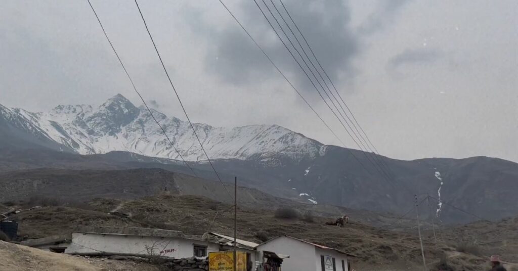 Mountain view overlooking from Marpha village