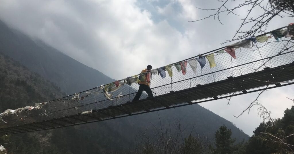 Suspension bridge on EBC walking distance trail