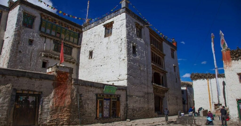 royal palace of lo manthang during upper mustang trek