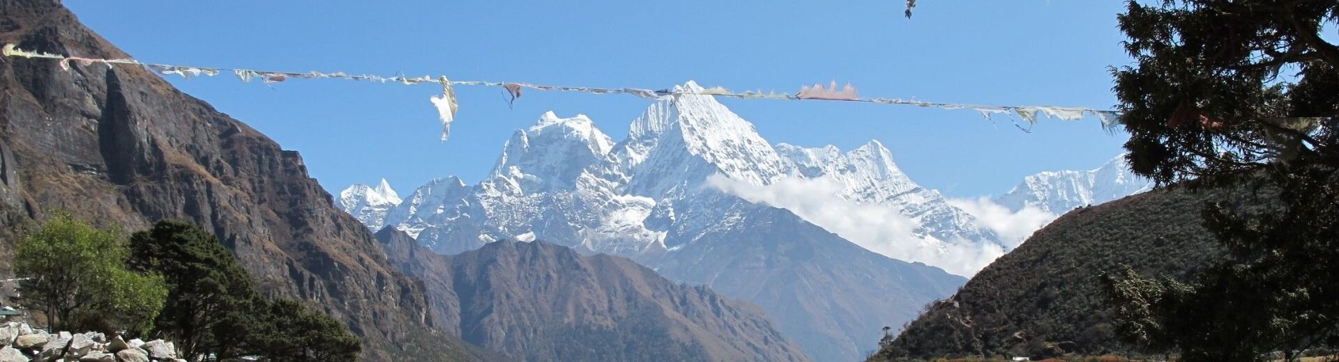 Why Autumn Stands Out for the Everest Base Camp Trek