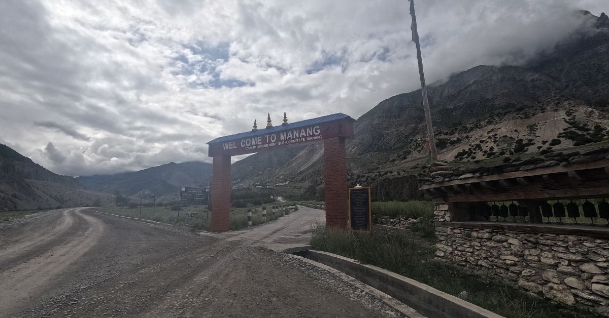 Welcome to Manang signboard on the Annapurna Circuit trek