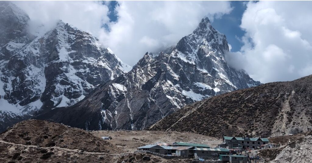 journey to luxury everest trek